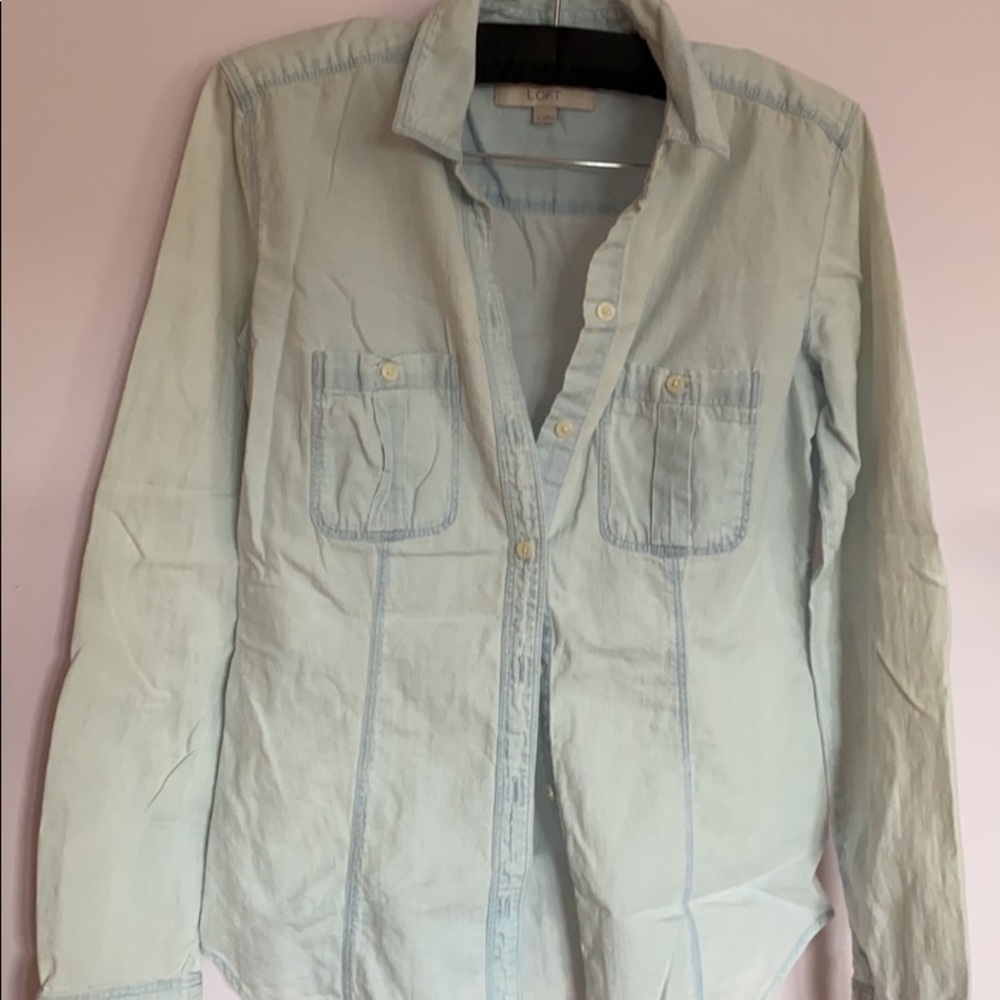 Ann Taylor loft button down shirt